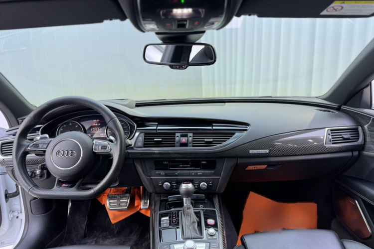 奥迪RS 7 2016款 RS 7 4.0T Sportback中控内饰7001