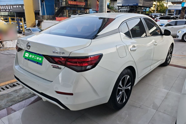 日产 轩逸 2021款 1.6L XL CVT悦享版车身外观7