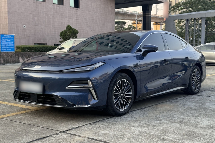 吉利银河 银河星耀8 2025款 130km EM-i 尊贵版车身外观6001