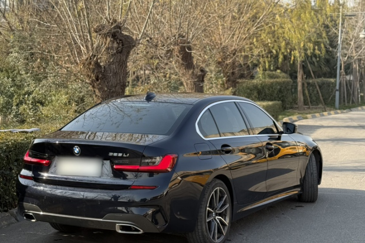 宝马3系 2021款 改款二 325Li M运动套装车身外观6006