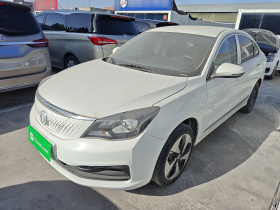 东风风神E70 2022款 500 超享版