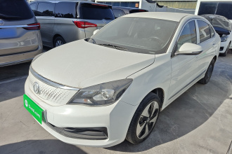 东风风神E70 2022款 500 超享版