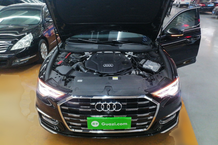 奥迪A6L 2023款 改款 55 TFSI quattro 尊享动感型局部细节24