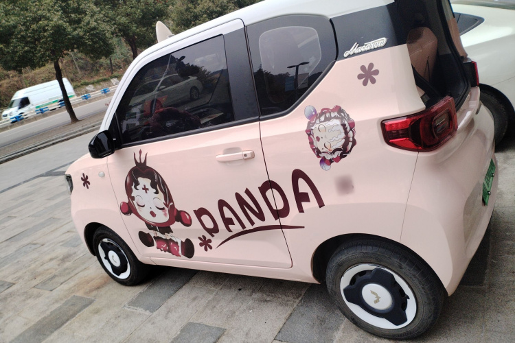 五菱汽车 宏光MINIEV 2022款 马卡龙臻享款 三元锂车身外观4