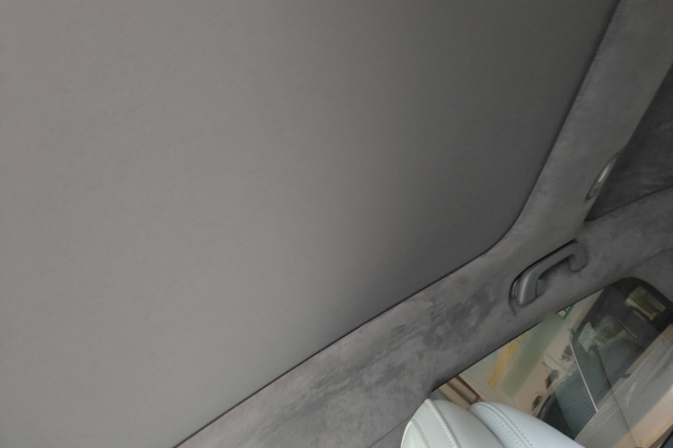 零跑汽车 零跑C01 2022款 后驱超长续航版中控内饰22