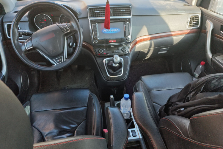 哈弗H6 2015款 运动版 1.5T 手动四驱精英型中控内饰12