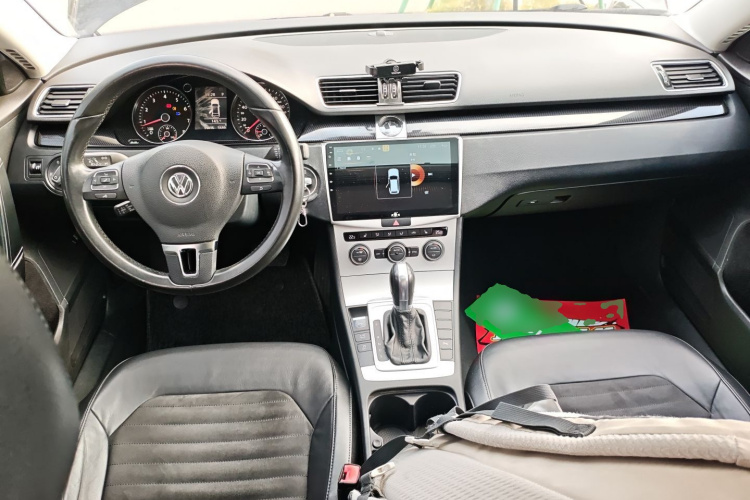 大众 迈腾 2015款 1.8TSI 豪华型中控内饰12