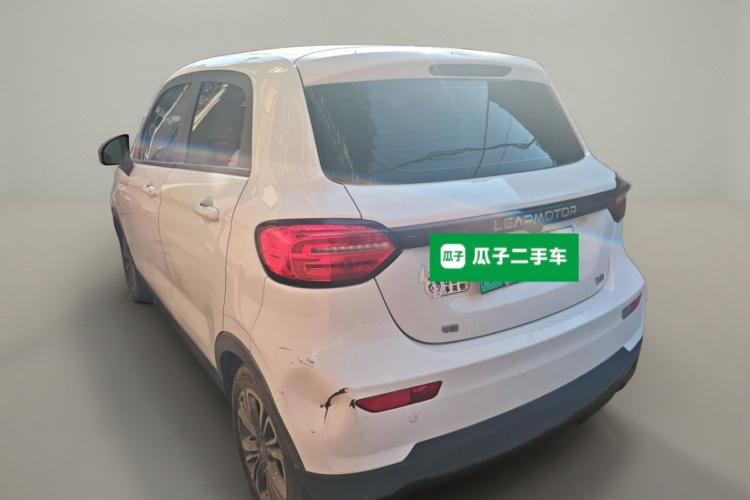 零跑汽车 零跑T03 2020款 400轻享版车身外观5