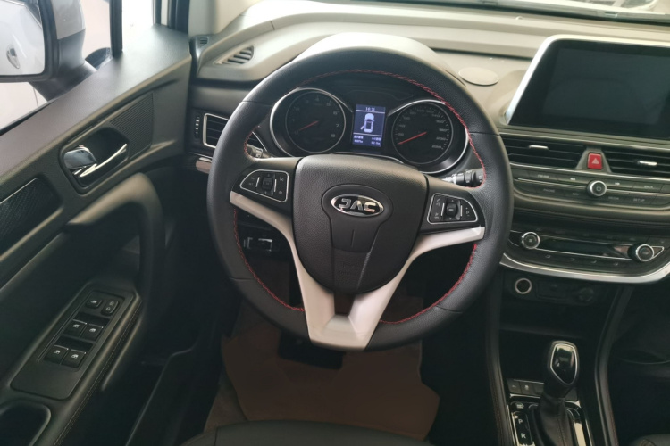 江汽集团 瑞风S3 2017款 1.6L CVT豪华智能型局部细节13