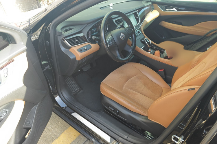 别克 君越 2018款 28T 精英型中控内饰7003