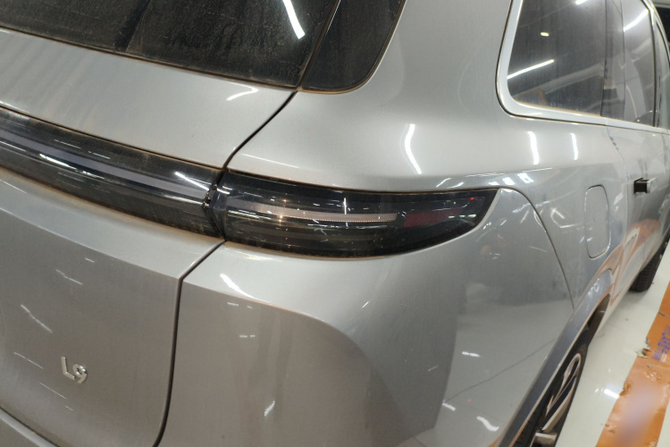 理想汽车 理想L9 2024款 Ultra车身外观6006