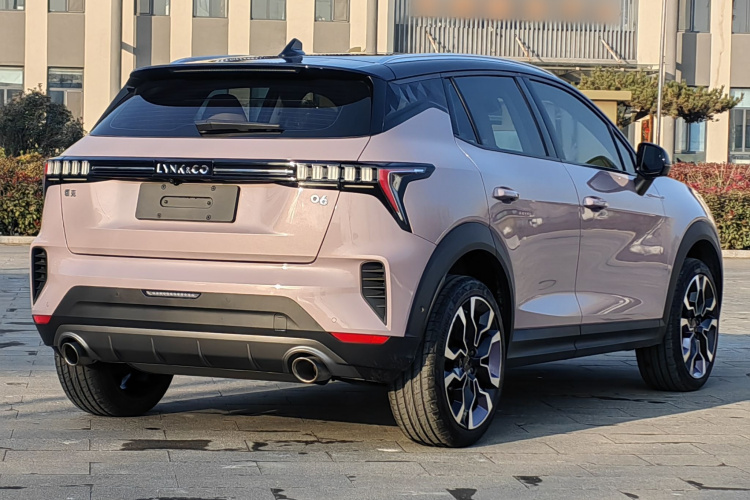 领克06 2021款 1.5T Shero粉色特别版车身外观6004