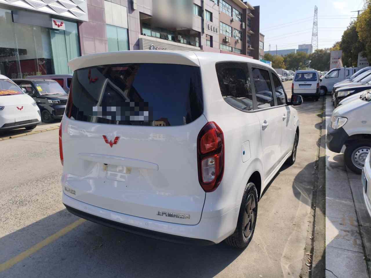 五菱汽车 五菱宏光新能源 2025款 增程式混动 50KM 舒适型(5)