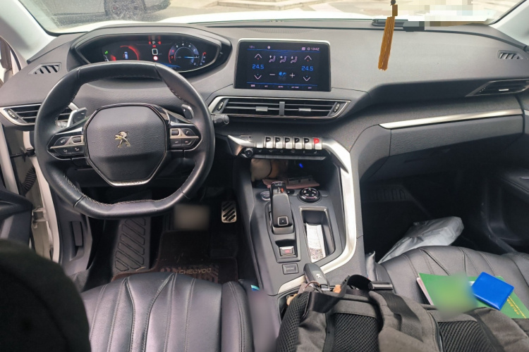 标致4008 2018款 350THP 豪华版中控内饰7002