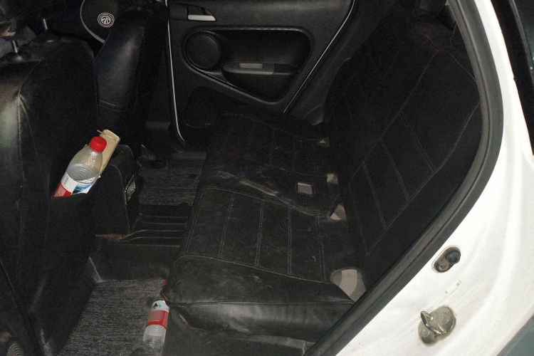 欧拉黑猫 2021款 301km 基础型中控内饰7004