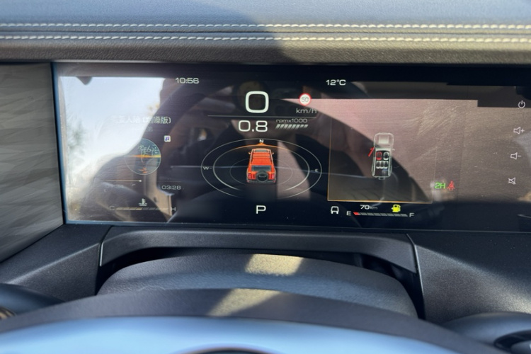 坦克300 2021款 越野版 2.0T 挑战者局部细节14