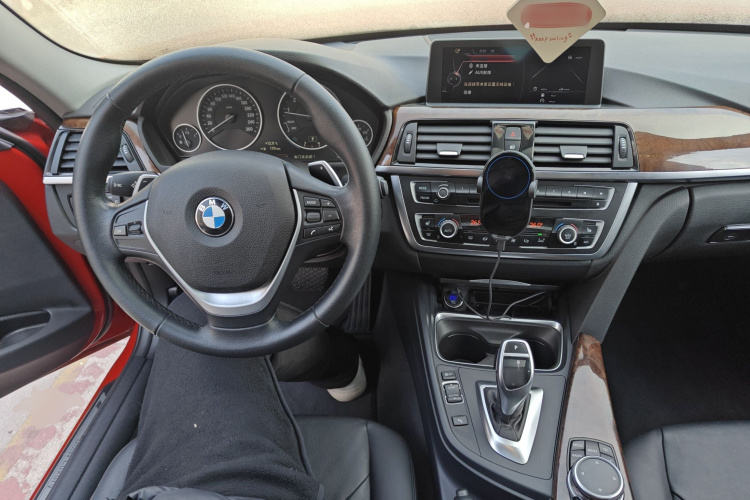 宝马3系 2015款 320Li 超悦版豪华设计套装中控内饰12
