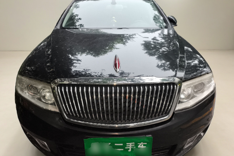 红旗H7 2015款 2.0T 豪华型车身外观2