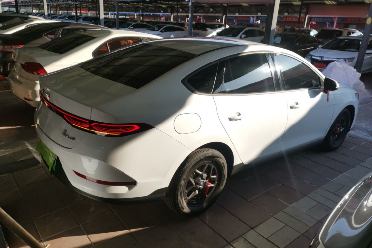 比亚迪 秦PLUS 2025款 DM-i 智驾版 55KM领先型车身外观7