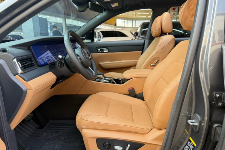 理想汽车 理想ONE 2021款 增程6座版局部细节19