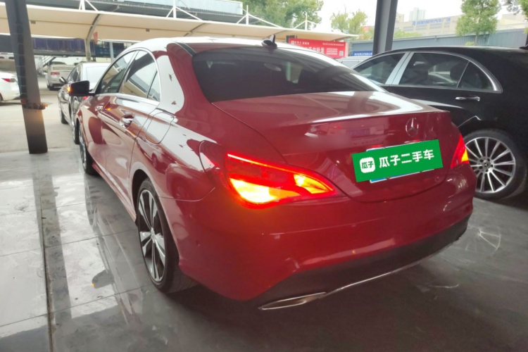 奔驰CLA 2018款 CLA 200 动感型车身外观4