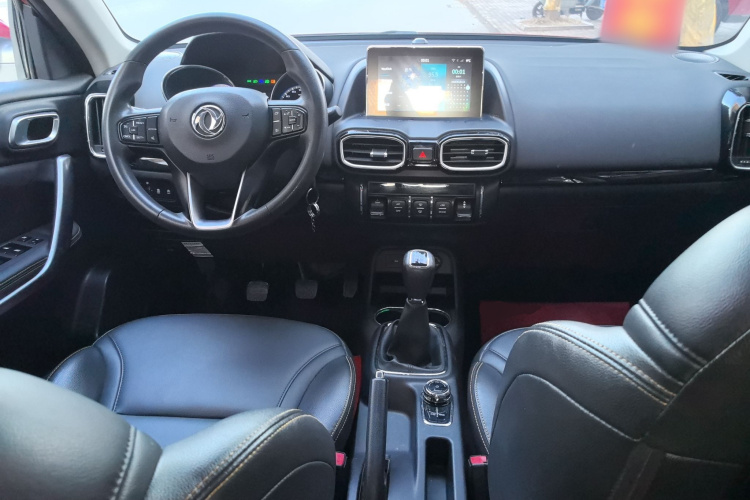 东风风神AX4 2017款 1.6L 手动潮尚型中控内饰12