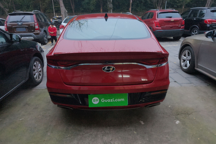 现代 菲斯塔 2019款 280TGDi 运动版 国V车身外观6