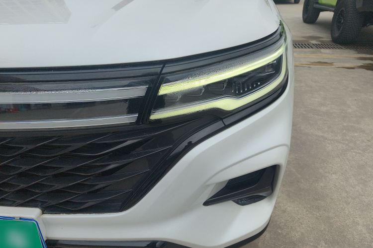 荣威RX5 MAX 2021款 Supreme系列 300TGI 自动豪华座舱版局部细节36