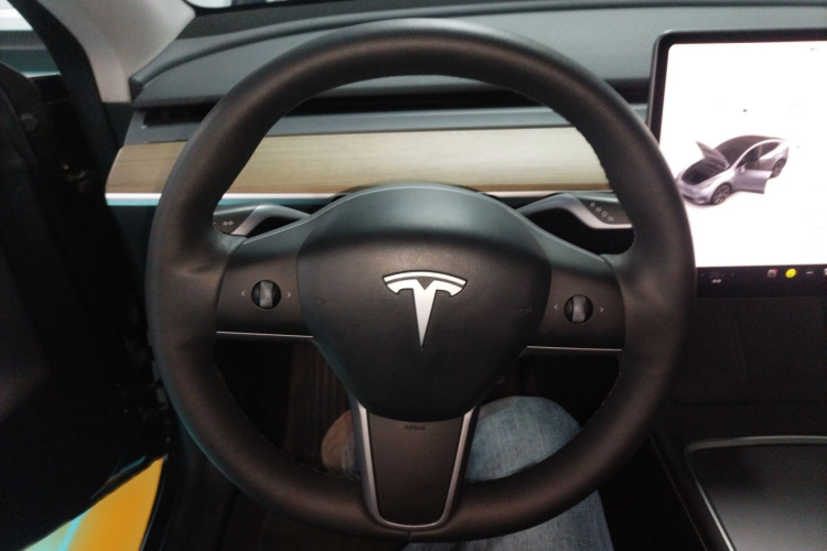 特斯拉 Model Y 2022款 改款 后轮驱动版局部细节13