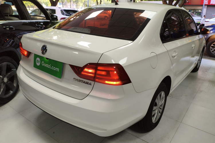 大众 桑塔纳 2019款 1.5L 自动风尚版 国VI车身外观6005