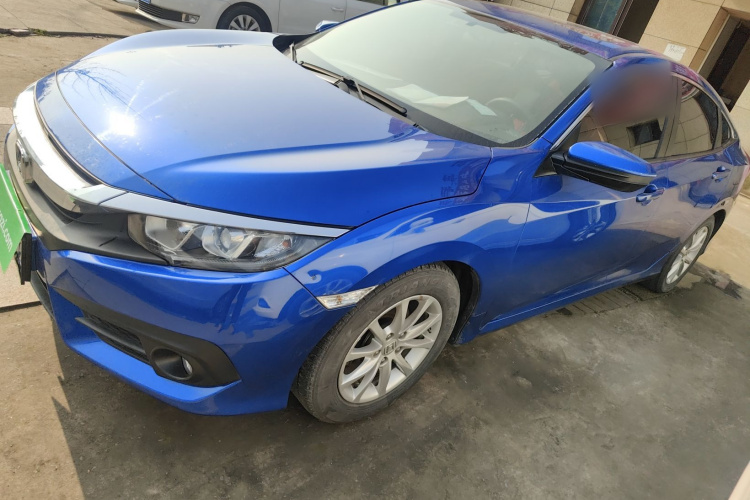 本田 思域 2016款 180TURBO CVT舒适版车身外观4