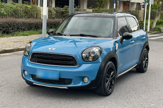 MINI Countryman 2016款 1.6T COOPER ALL4 Fun装备控