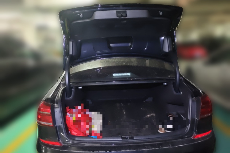 大众 帕萨特 2017款 330TSI DSG尊荣版中控内饰23