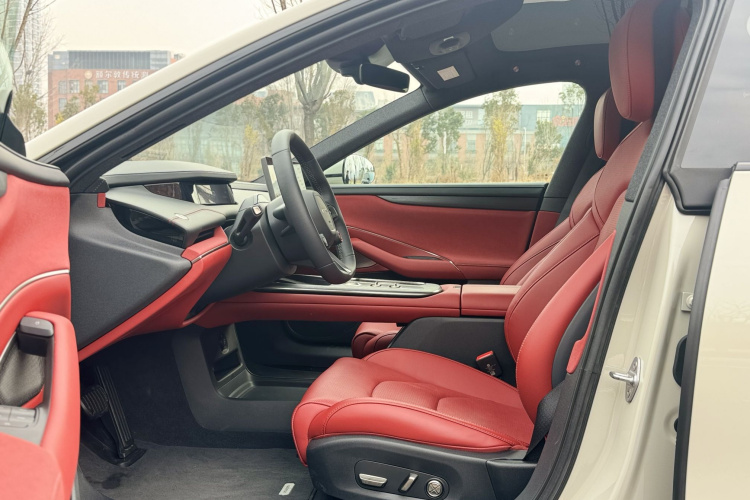 小米汽车 小米SU7 2024款 后驱长续航智驾版中控内饰7001