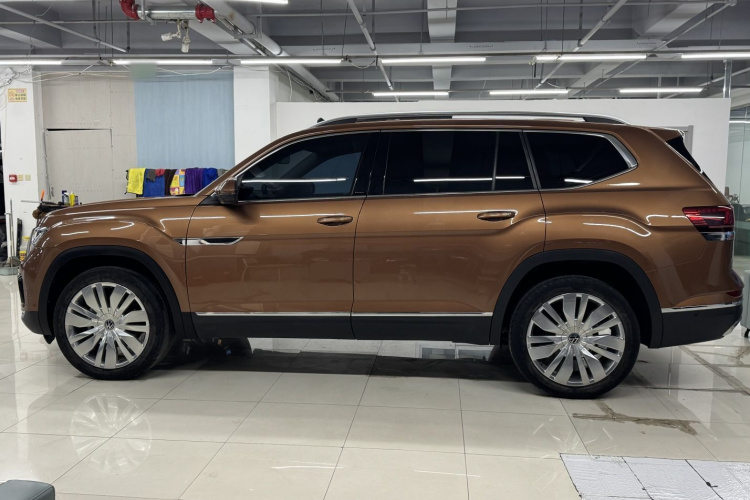 大众 途昂 2022款 530 V6 四驱尊崇旗舰版车身外观6006