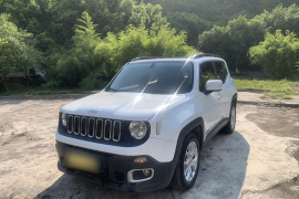Jeep 自由侠 2018款 互联大屏版 180T 自动高能版
