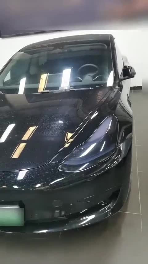 特斯拉 Model 3 2022款 后轮驱动版讲解1