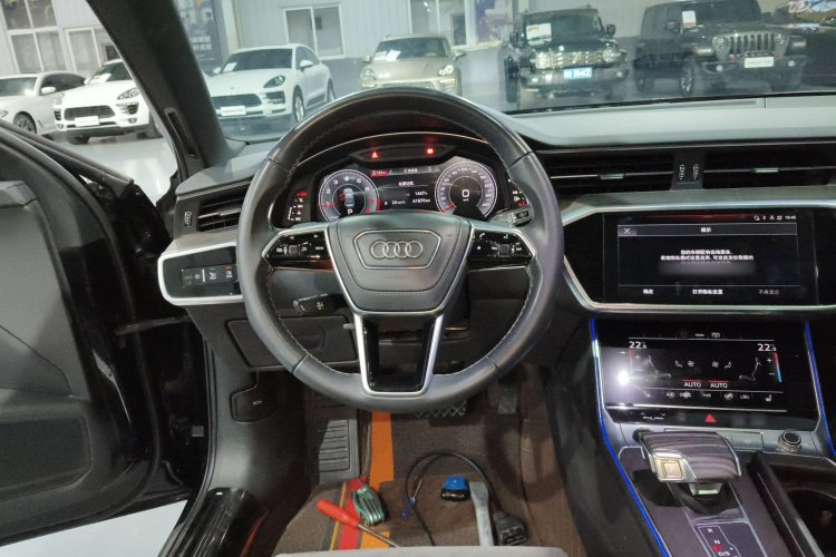 奥迪A6L 2023款 改款 45 TFSI quattro 臻选动感型局部细节13