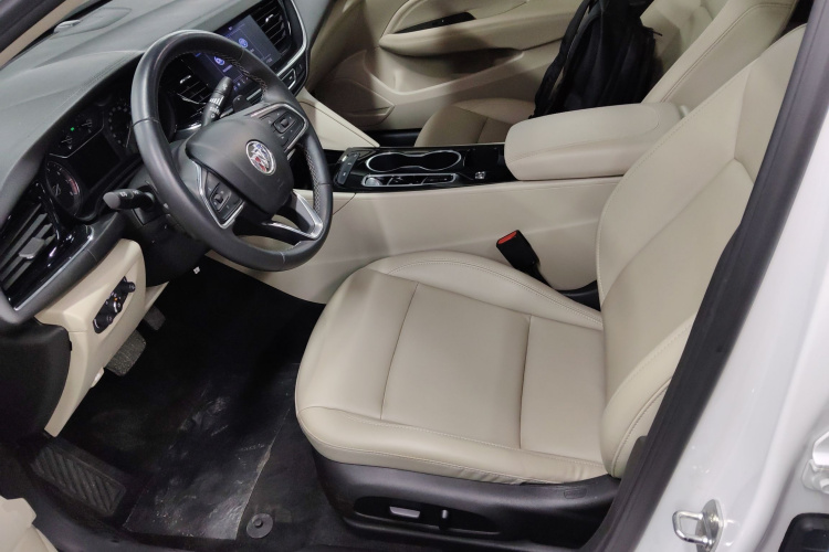 别克 君威 2020款 552T 精英型中控内饰19