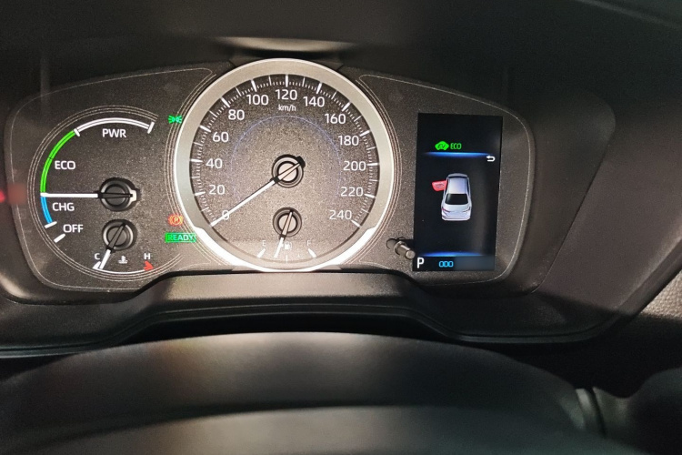 丰田 卡罗拉 2021款 双擎 1.8L E-CVT精英版局部细节14