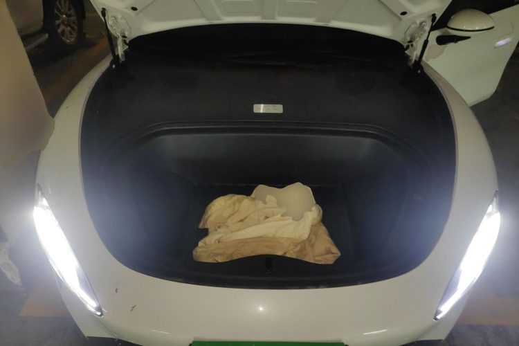 小米汽车 小米SU7 2024款 四驱超长续航高阶智驾Max版局部细节24