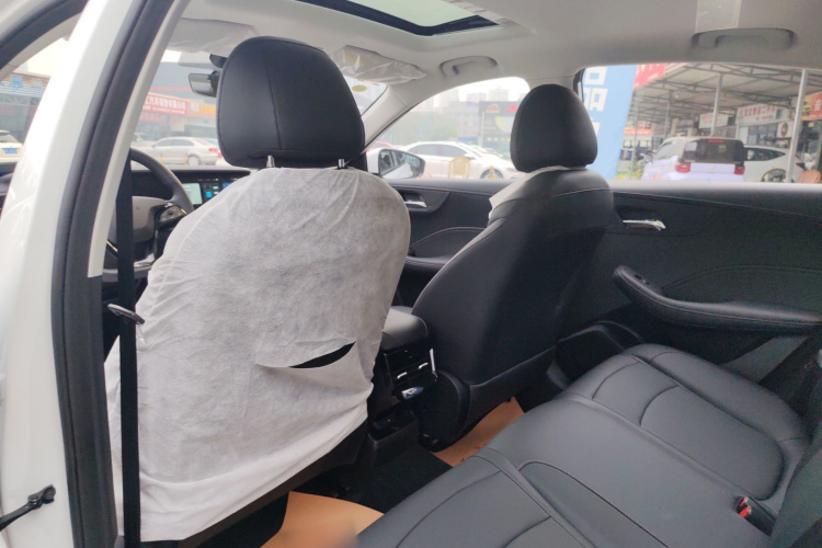 荣威i5 2026款 1.5L CVT豪华版中控内饰22