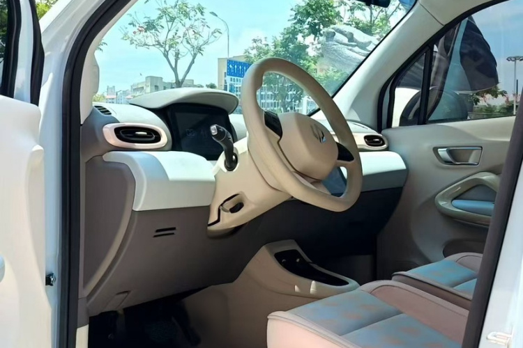 零跑汽车 零跑T03 2023款 403轻享版中控内饰7005