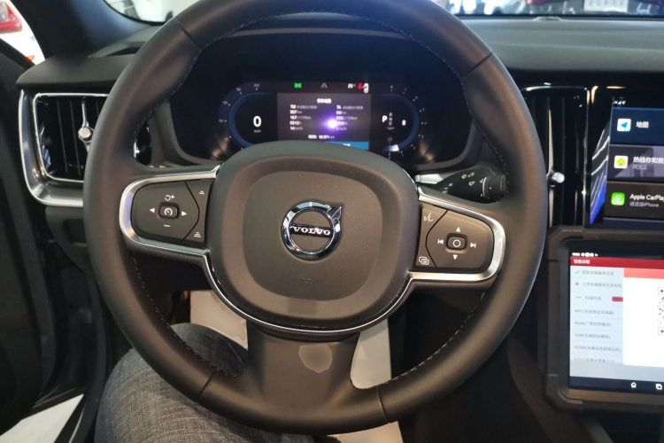 沃尔沃S60 2023款 B4 智逸豪华版中控内饰13