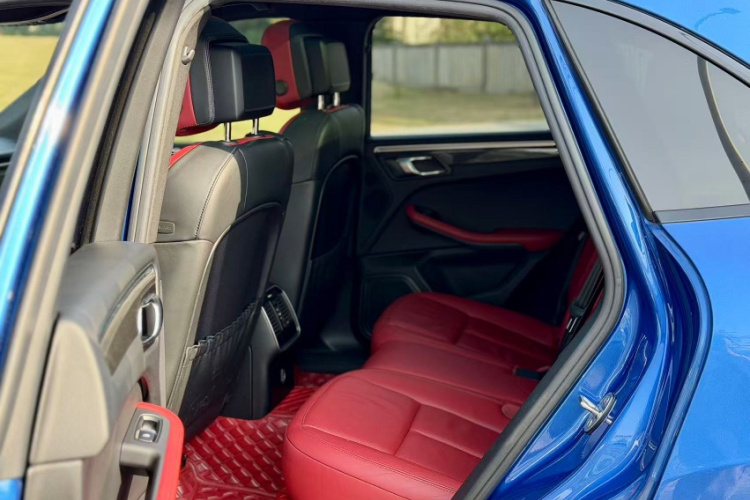 保时捷 2018款 Macan 2.0T中控内饰7004