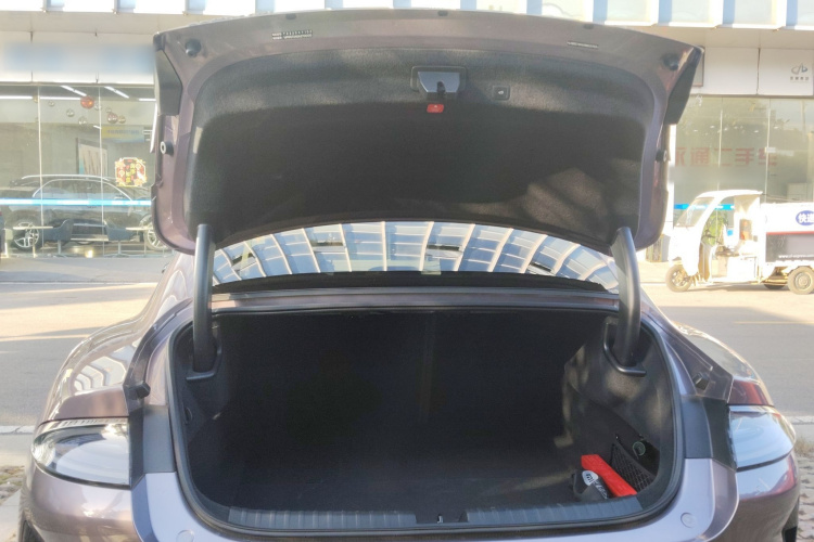 小米汽车 小米SU7 2024款 四驱超长续航高阶智驾Max版机舱底盘23