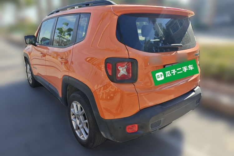 Jeep 自由侠 2019款 220T 自动领先版车身外观6003