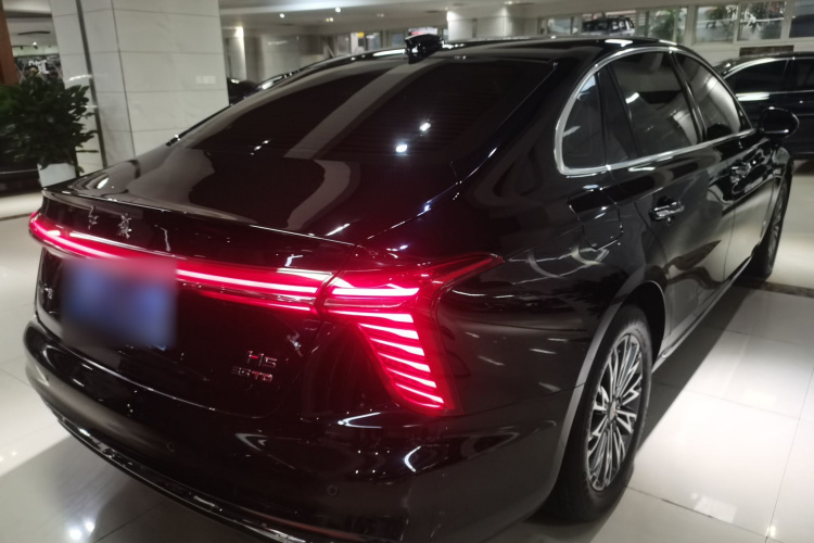 红旗H5 2024款 1.5T DCT智联旗韵版车身外观7