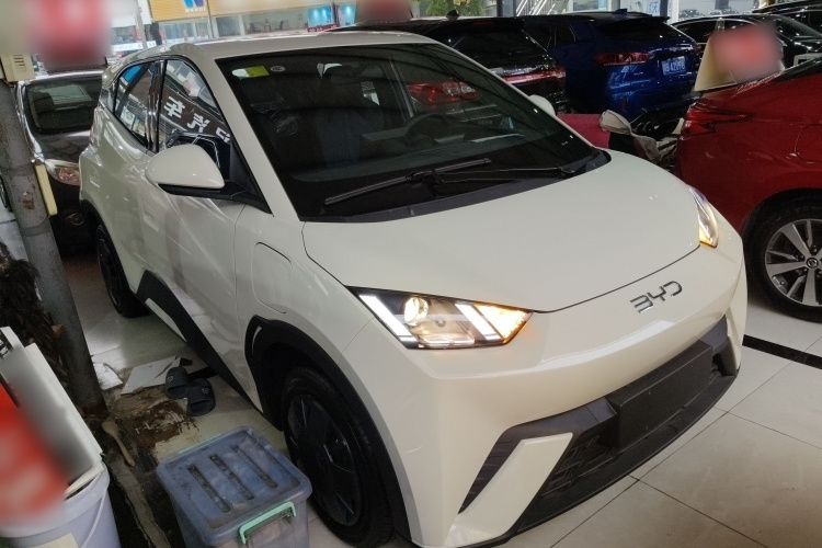 比亚迪 海鸥 2025款 305km 活力版车身外观3