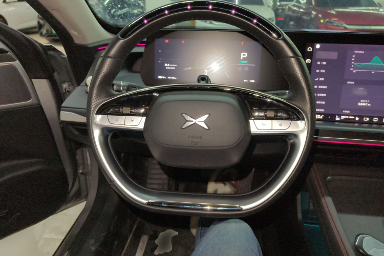 小鹏P7 2023款 P7i 702 Pro局部细节13